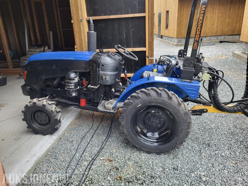 Powertrack Timber King 2000 - Traktor med tømmerhenger - Kun kjørt 10 timer! - Tractor: foto 3 Powertrack Timber King 2000 - Traktor med tømmerhenger - Kun kjørt 10 timer! - Tractor: foto 3