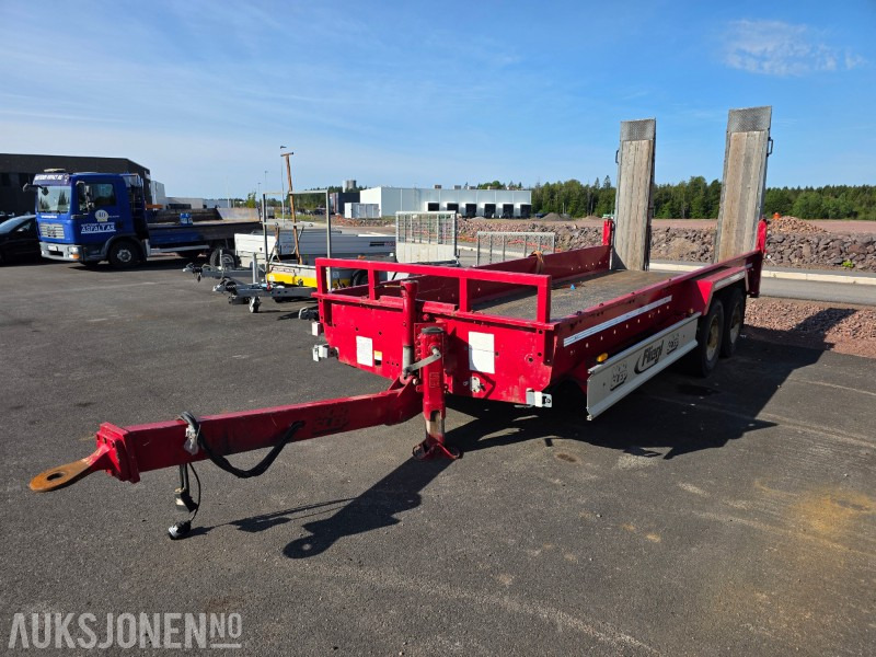 2014 - FLIEGL FAHRZEUGBAU TTS 100 Maskinhenger - 2 akslet - Remolque: foto 1 2014 - FLIEGL FAHRZEUGBAU TTS 100 Maskinhenger - 2 akslet - Remolque: foto 1
