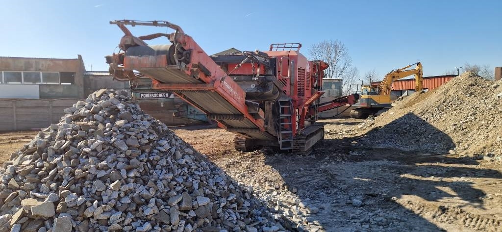 Finlay J 960 - Trituradora móvil: foto 1 Finlay J 960 - Trituradora móvil: foto 1