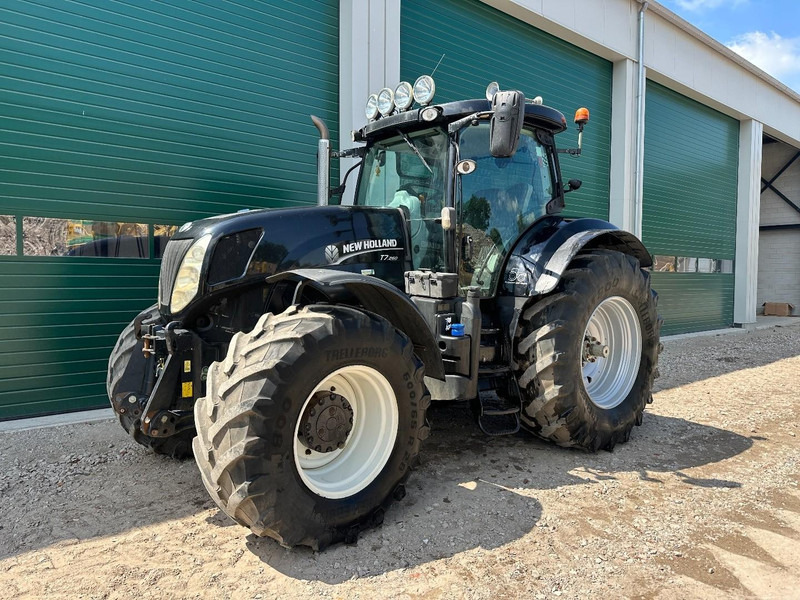 New Holland T7.260 Power Command - Tractor: foto 1 New Holland T7.260 Power Command - Tractor: foto 1