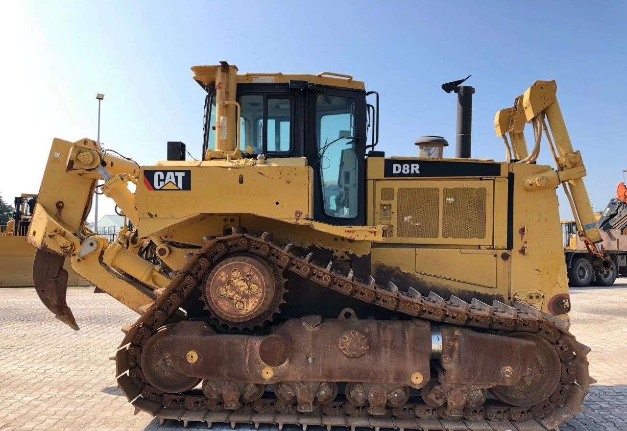 Caterpillar CAT D8R D8T Used Bulldozer D9R D7R D7G D7H D7E D6G D6R D6H Secondhand Bulldozers - Bulldozer: foto 4 Caterpillar CAT D8R D8T Used Bulldozer D9R D7R D7G D7H D7E D6G D6R D6H Secondhand Bulldozers - Bulldozer: foto 4