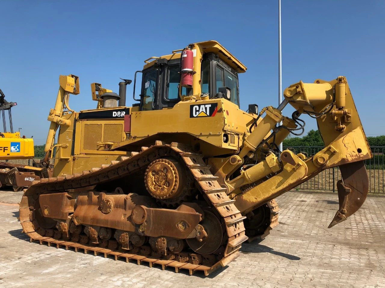 Caterpillar CAT D8R Used Bulldozer D8T D9R D10R D6G D6R D6H D7G D7R D7E D4C Secondhand Dozer for Sale - Bulldozer: foto 2 Caterpillar CAT D8R Used Bulldozer D8T D9R D10R D6G D6R D6H D7G D7R D7E D4C Secondhand Dozer for Sale - Bulldozer: foto 2