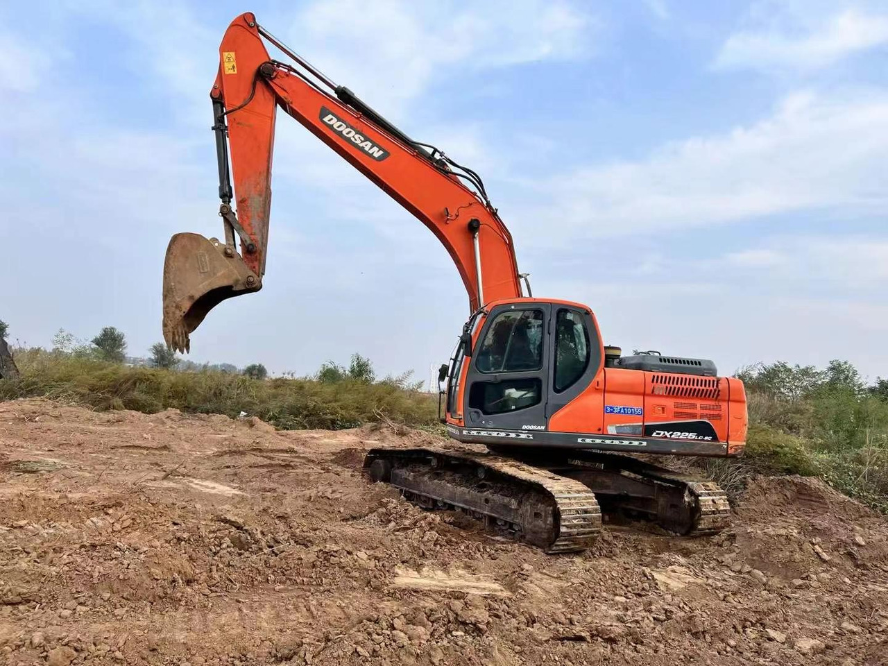Doosan Used Excavator 225 DX225 DX300 DH150W DX300 DX420 DX520 Second hand Crawler Excavators in Excellent Work Condition - Excavadora de cadenas: foto 4 Doosan Used Excavator 225 DX225 DX300 DH150W DX300 DX420 DX520 Second hand Crawler Excavators in Excellent Work Condition - Excavadora de cadenas: foto 4
