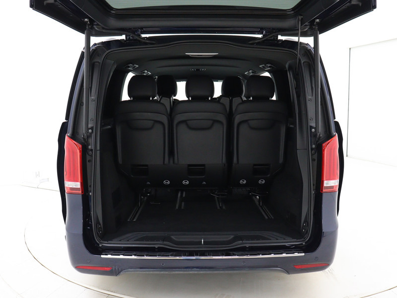 Mercedes-Benz EQV 300 L2 90 kWh 7-pers Taxi Goedkeuring Leder 360 Graden Camera Adaptieve Cruise Control Climate control - Coche: foto 4 Mercedes-Benz EQV 300 L2 90 kWh 7-pers Taxi Goedkeuring Leder 360 Graden Camera Adaptieve Cruise Control Climate control - Coche: foto 4