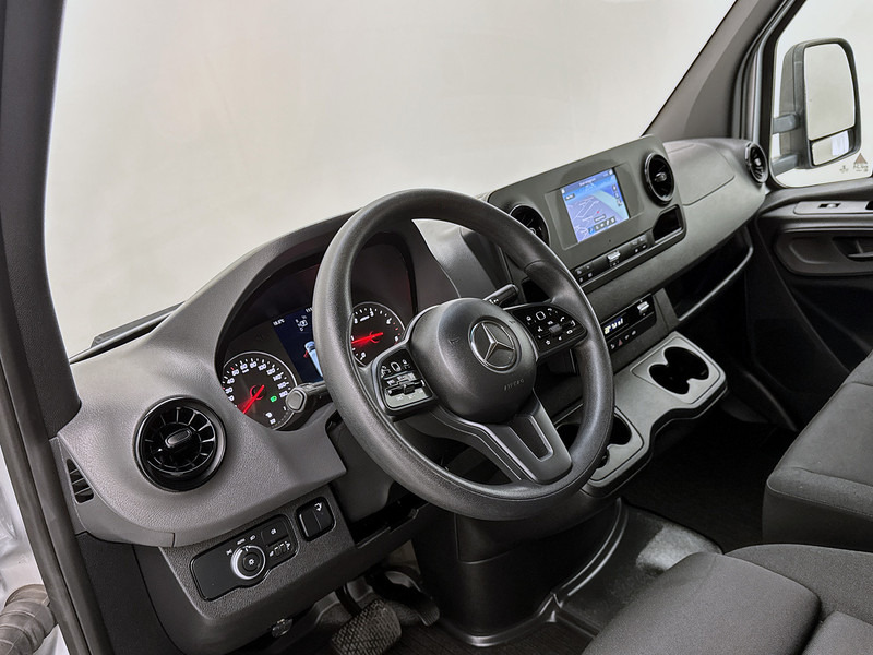 Mercedes-Benz Sprinter 316 2.2 CDI L3 Bakwagen Dhollandia laadklep Geveerde stoel Achteruitrijcamera Cruise control - Furgoneta caja cerrada: foto 5 Mercedes-Benz Sprinter 316 2.2 CDI L3 Bakwagen Dhollandia laadklep Geveerde stoel Achteruitrijcamera Cruise control - Furgoneta caja cerrada: foto 5