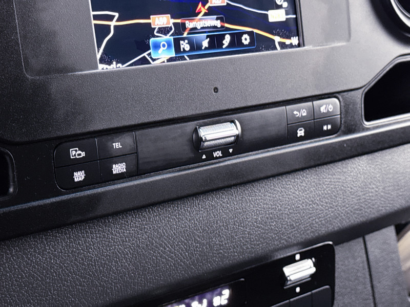 Furgoneta pequeña Mercedes-Benz Sprinter 317 1.9 CDI L3H2 3500kg trekgewicht Navigatie Achteruitrijcamera Apple Carplay/Android Auto Betimmering Cruise Control: foto 10 Furgoneta pequeña Mercedes-Benz Sprinter 317 1.9 CDI L3H2 3500kg trekgewicht Navigatie Achteruitrijcamera Apple Carplay/Android Auto Betimmering Cruise Control: foto 10