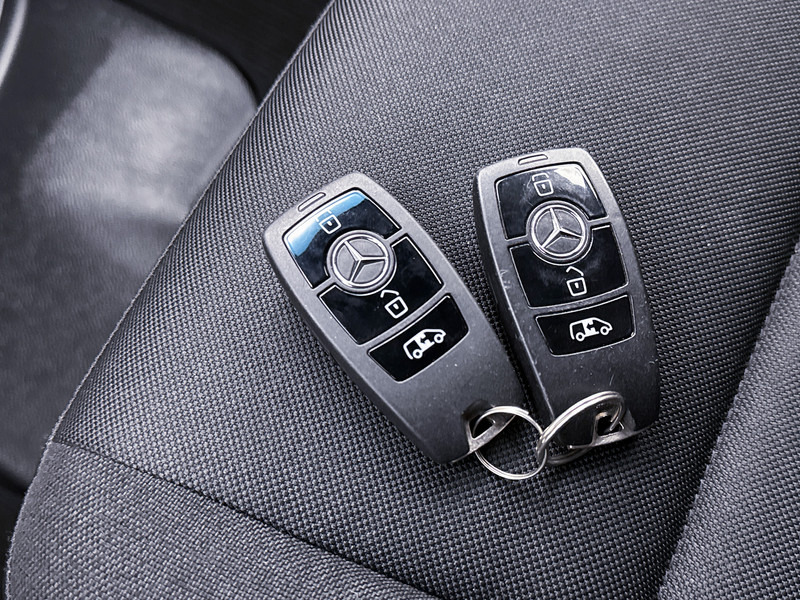 Furgoneta pequeña Mercedes-Benz Sprinter 317 1.9 CDI L3H2 3500kg trekgewicht Navigatie Achteruitrijcamera Apple Carplay/Android Auto Betimmering Cruise Control: foto 11 Furgoneta pequeña Mercedes-Benz Sprinter 317 1.9 CDI L3H2 3500kg trekgewicht Navigatie Achteruitrijcamera Apple Carplay/Android Auto Betimmering Cruise Control: foto 11