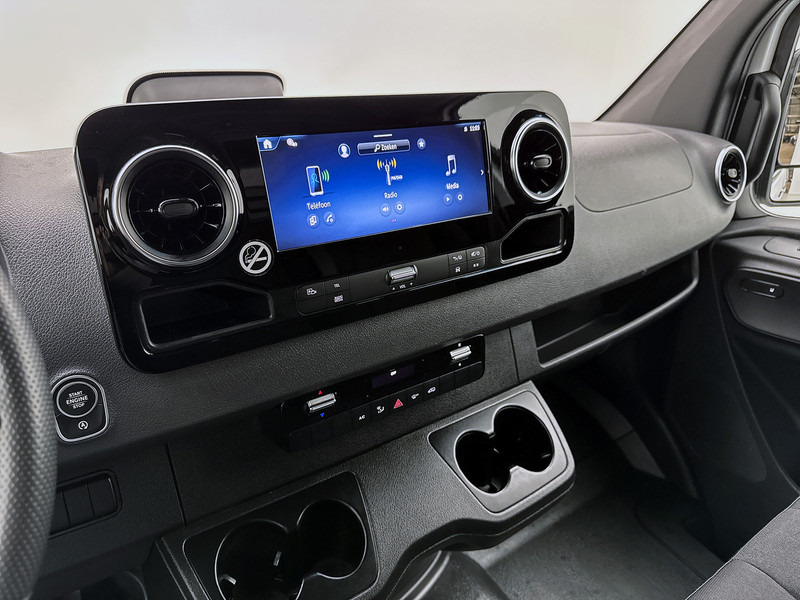 Mercedes-Benz Sprinter 317 1.9 CDI L3H2 Pro Achteruitrijcamera Stoelverwarming Cruise Control Betimmering - Furgoneta pequeña: foto 5 Mercedes-Benz Sprinter 317 1.9 CDI L3H2 Pro Achteruitrijcamera Stoelverwarming Cruise Control Betimmering - Furgoneta pequeña: foto 5