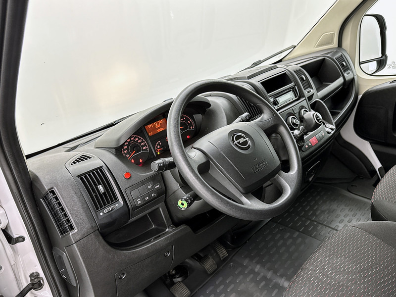 Opel Movano 2.2D Financial lease 140pk Bakwagen met Laadklep Achteruitrijcamera Cruise Control Meubelbak - Furgoneta caja cerrada: foto 5 Opel Movano 2.2D Financial lease 140pk Bakwagen met Laadklep Achteruitrijcamera Cruise Control Meubelbak - Furgoneta caja cerrada: foto 5