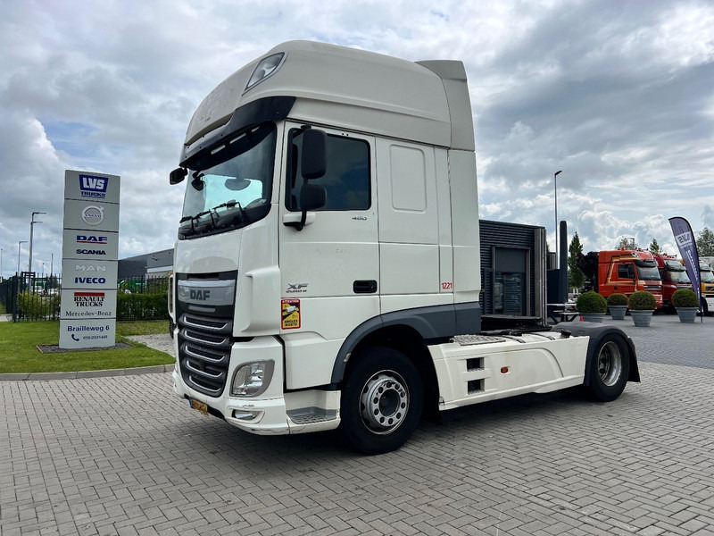 DAF XF 460 4x2 Trekker SSC / 2x Tank / full spoiler - Cabeza tractora: foto 1 DAF XF 460 4x2 Trekker SSC / 2x Tank / full spoiler - Cabeza tractora: foto 1