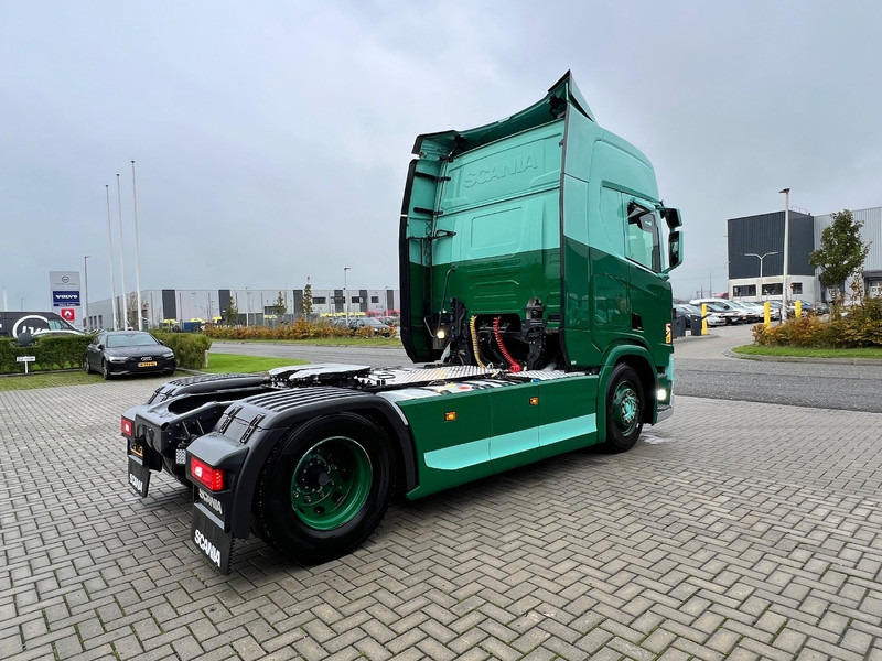 Scania R450 NGS 4x2 Trekker 2x Tank / Full Spoiler / Smarttachograaf - Cabeza tractora: foto 5 Scania R450 NGS 4x2 Trekker 2x Tank / Full Spoiler / Smarttachograaf - Cabeza tractora: foto 5