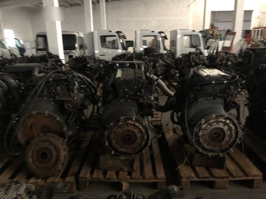 MAN TGX truck - Motor para Camión: foto 2 MAN TGX truck - Motor para Camión: foto 2