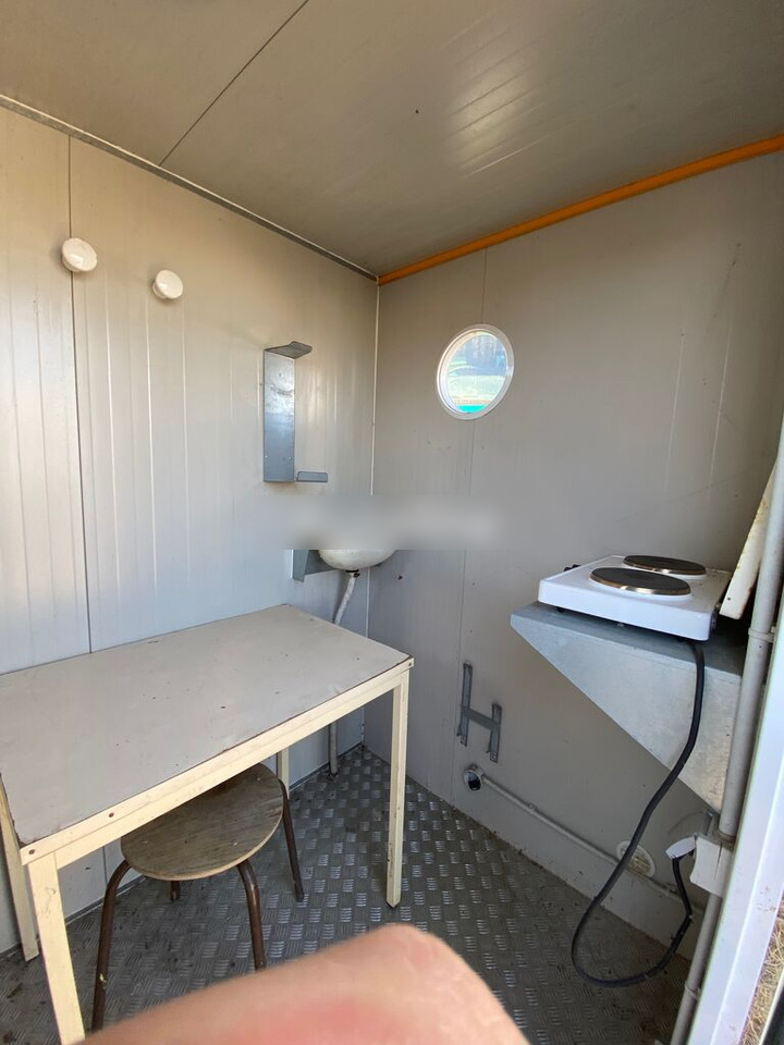 Trailor Remorca Auto Santier : Bucatarie + WC + depozit - Remolque caja cerrada, Casa contenedor: foto 5 Trailor Remorca Auto Santier : Bucatarie + WC + depozit - Remolque caja cerrada, Casa contenedor: foto 5