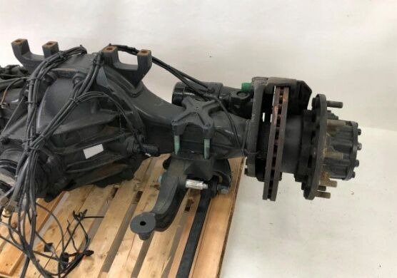 MAN truck - Eje y piezas para Camión: foto 2 MAN truck - Eje y piezas para Camión: foto 2