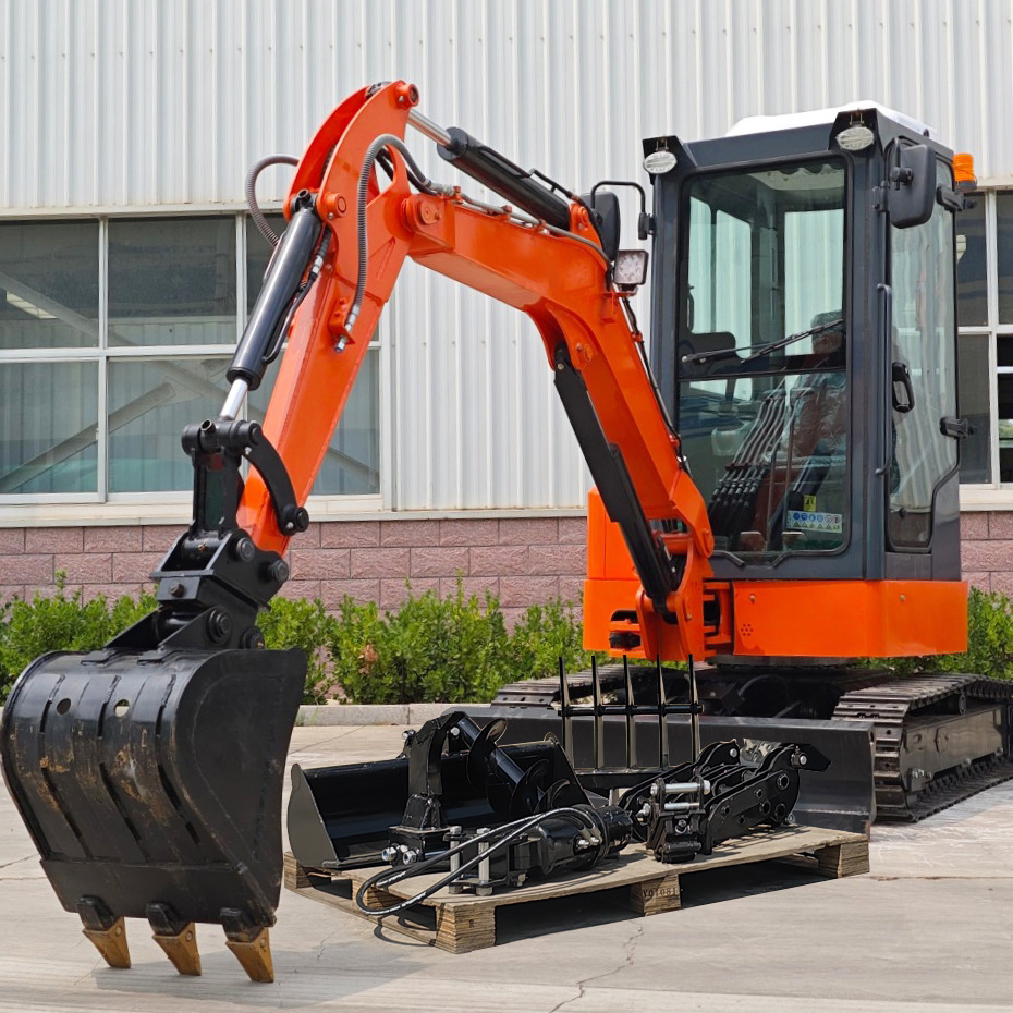 LEZUM Mini Excavator CE Certification Kubota Engine(Factory Outlet) Mini Pelle Minibagger Minikoparka Miniexcavadora - Miniexcavadora: foto 2 LEZUM Mini Excavator CE Certification Kubota Engine(Factory Outlet) Mini Pelle Minibagger Minikoparka Miniexcavadora - Miniexcavadora: foto 2