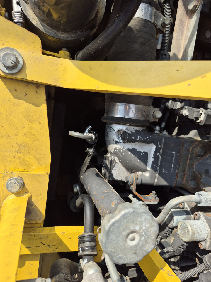 Excavadora de cadenas KOMATSU PC360LC 10: foto 16