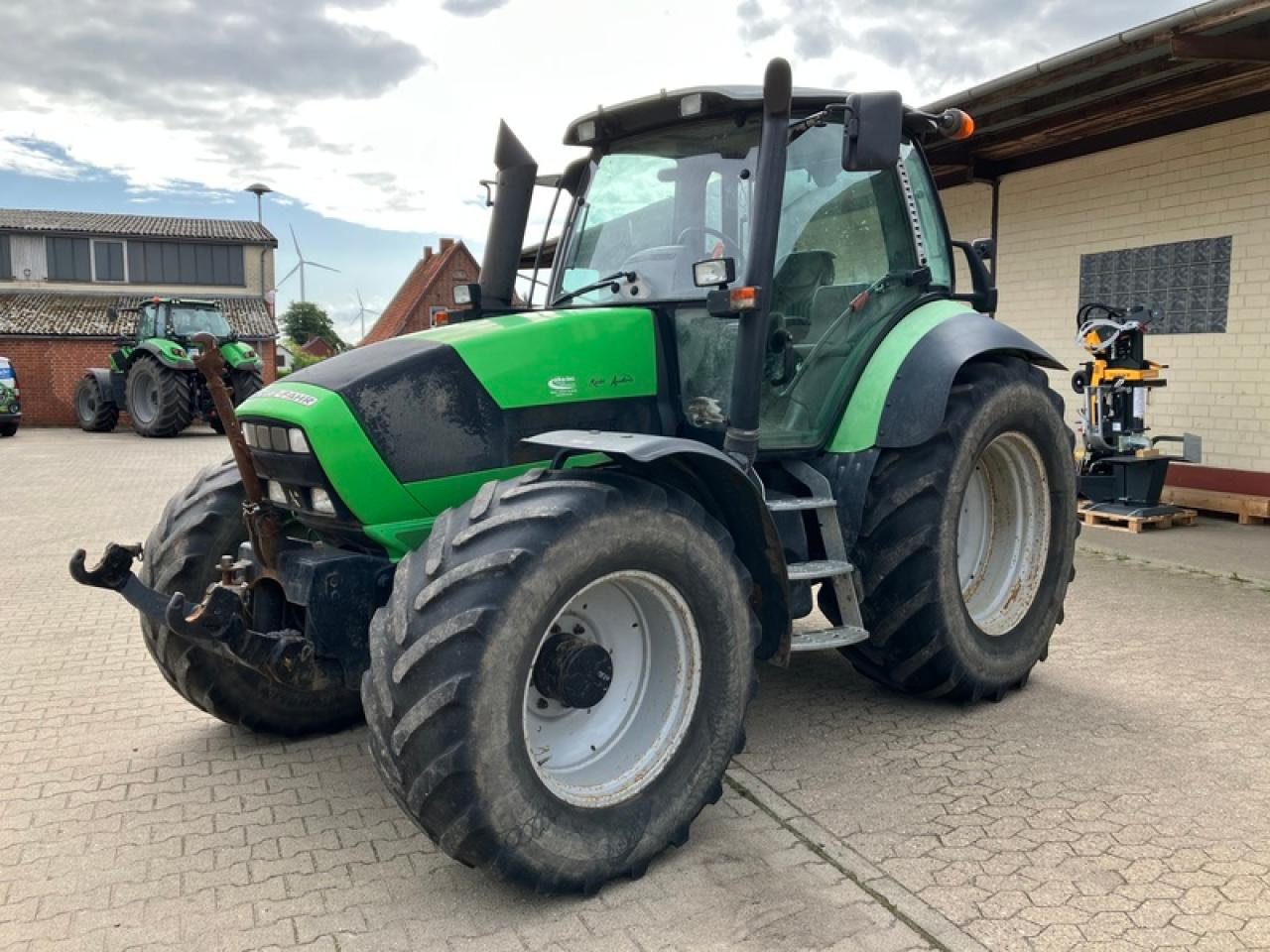 Deutz-Fahr M620 - Tractor: foto 1 Deutz-Fahr M620 - Tractor: foto 1