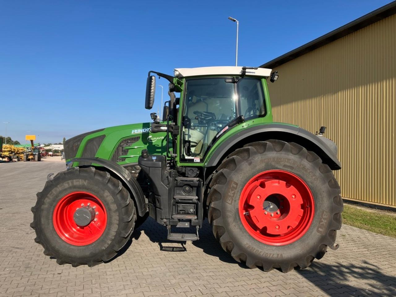 Fendt VARIO 828 S4 // RTK // VARIO GRIP - Tractor: foto 2 Fendt VARIO 828 S4 // RTK // VARIO GRIP - Tractor: foto 2
