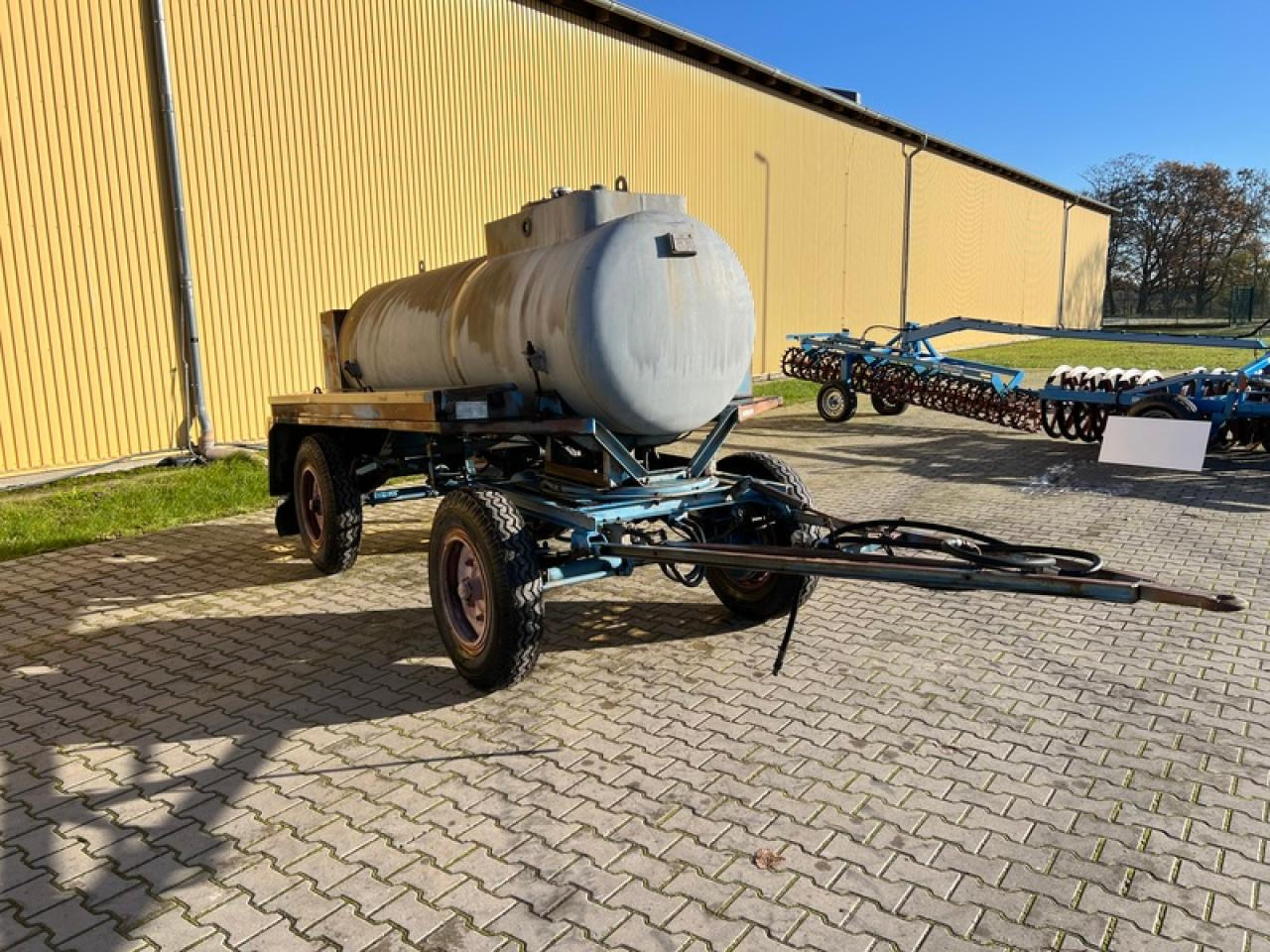 TANKWAGEN VEB WITTENBERGE - Remolque: foto 4 TANKWAGEN VEB WITTENBERGE - Remolque: foto 4