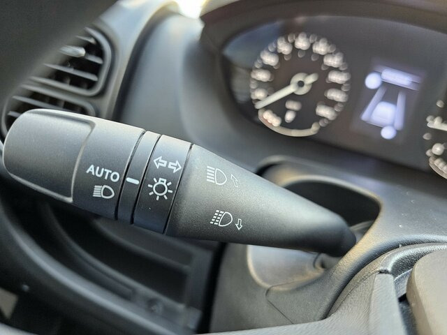 FIAT Ducato 140 DOKA Pritsche 2,9 Meter Klima DAB... - Furgoneta caja abierta, Furgoneta combi: foto 5 FIAT Ducato 140 DOKA Pritsche 2,9 Meter Klima DAB... - Furgoneta caja abierta, Furgoneta combi: foto 5