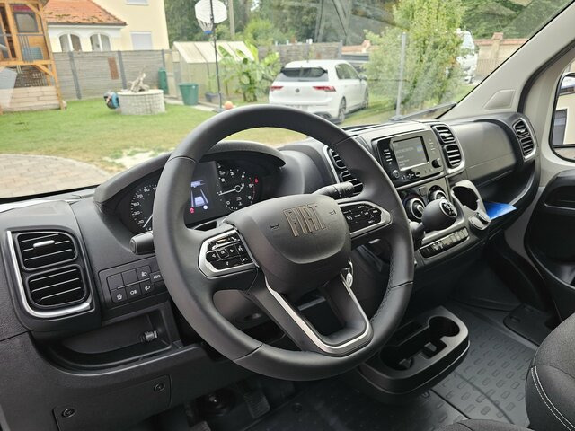 FIAT Ducato 30 120 Serie10-9.2 Modell 2025 L2H1 PDC - Furgoneta pequeña: foto 4 FIAT Ducato 30 120 Serie10-9.2 Modell 2025 L2H1 PDC - Furgoneta pequeña: foto 4