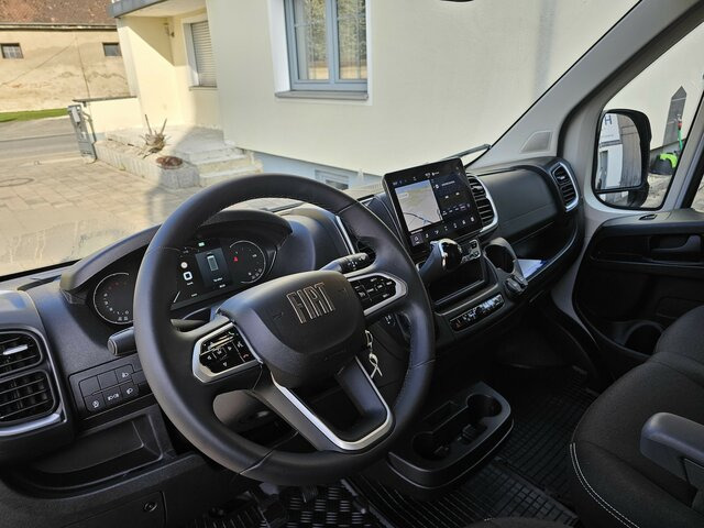 FIAT Ducato 35 L3H2 180 Automatik 13m³ Serie 10 9.2 - Furgón: foto 3 FIAT Ducato 35 L3H2 180 Automatik 13m³ Serie 10 9.2 - Furgón: foto 3
