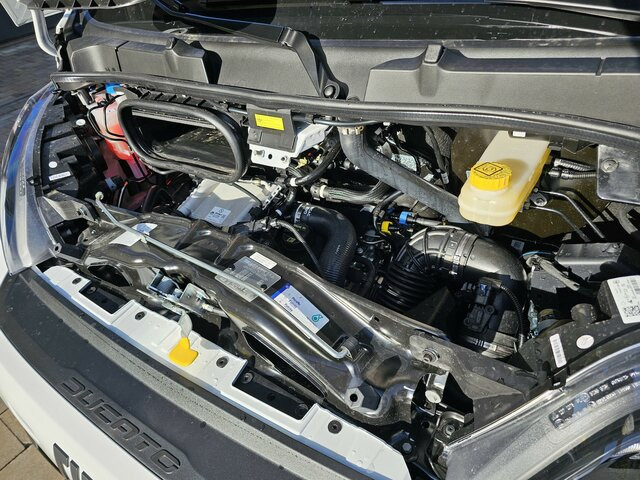 Furgón nuevo FIAT Ducato 35 MAXI L5H3 L4H3 180 LBW BÄR VanLift...: foto 10