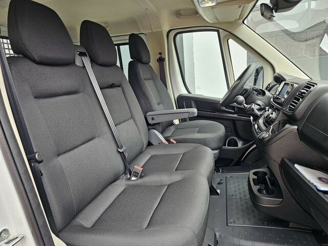 Furgoneta caja abierta, Furgoneta combi FIAT Ducato MAXI 140 Serie 9.2 2025 L5 Doppelkabine: foto 16