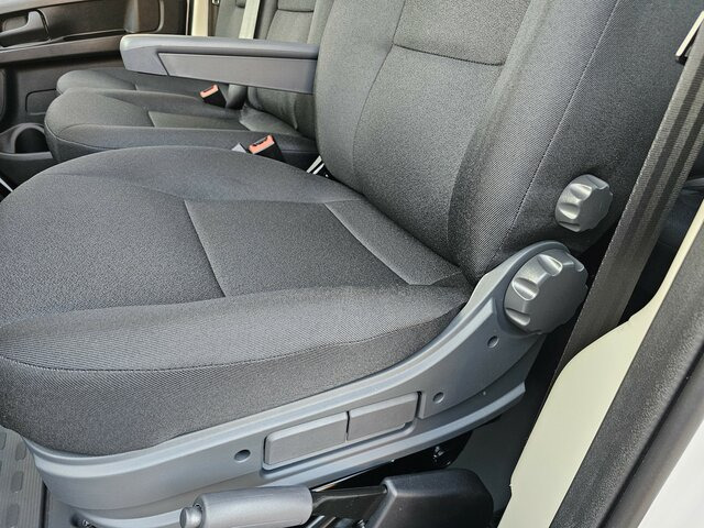 FIAT Ducato MAXI Serie10-9.2 2025 DOKA Kipper AHK... - Furgoneta basculante, Furgoneta combi: foto 4 FIAT Ducato MAXI Serie10-9.2 2025 DOKA Kipper AHK... - Furgoneta basculante, Furgoneta combi: foto 4