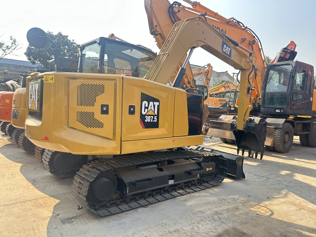 CAT 307.5 Excavator - Miniexcavadora: foto 1 CAT 307.5 Excavator - Miniexcavadora: foto 1