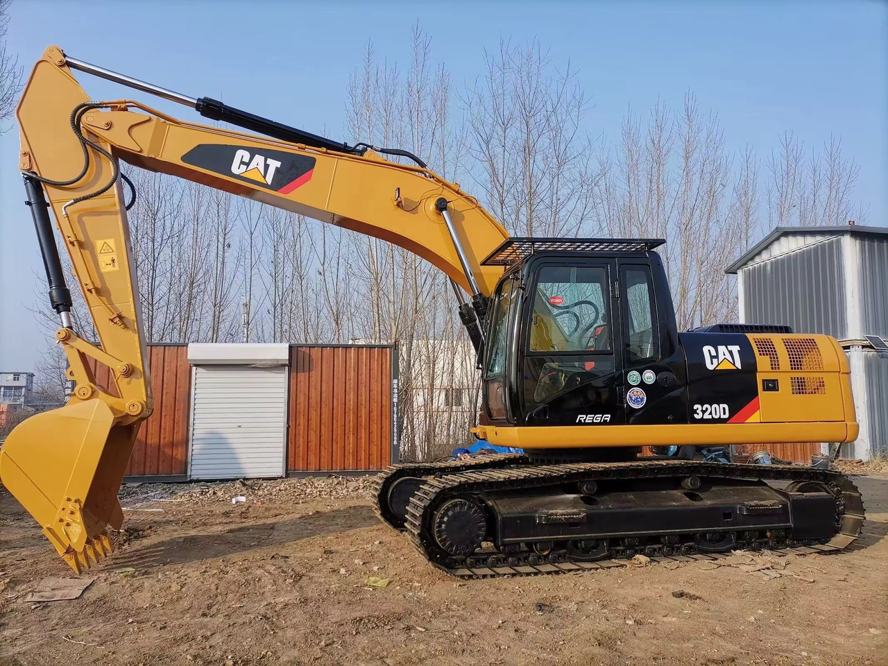 CAT 320DL Excavator - Excavadora de cadenas: foto 1 CAT 320DL Excavator - Excavadora de cadenas: foto 1