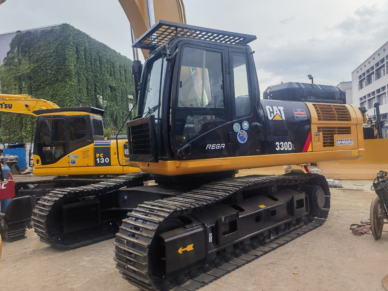 CAT 330DL excavator - Excavadora de cadenas: foto 4 CAT 330DL excavator - Excavadora de cadenas: foto 4