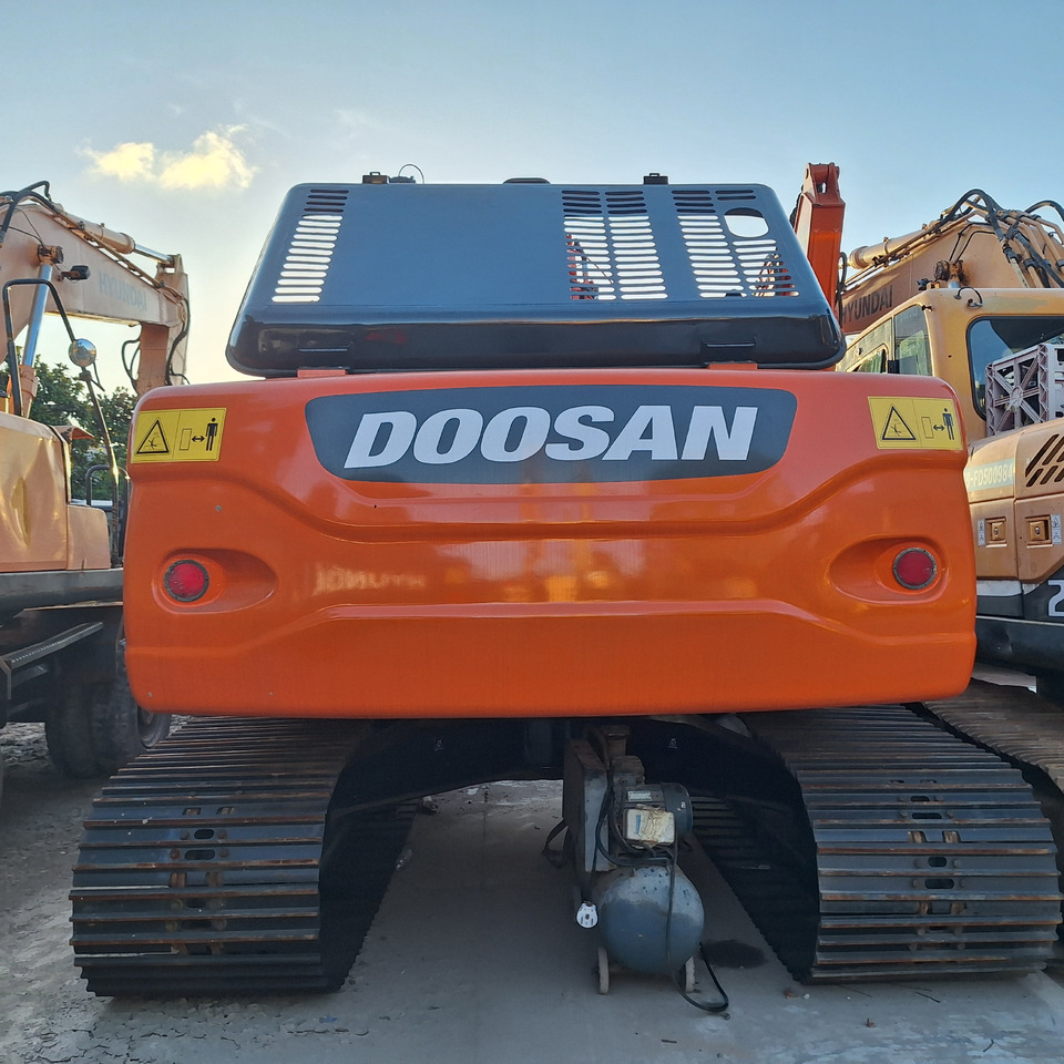 DOOSAN Doosan DX225LC-9C Crawler excavator - Excavadora de cadenas: foto 4 DOOSAN Doosan DX225LC-9C Crawler excavator - Excavadora de cadenas: foto 4