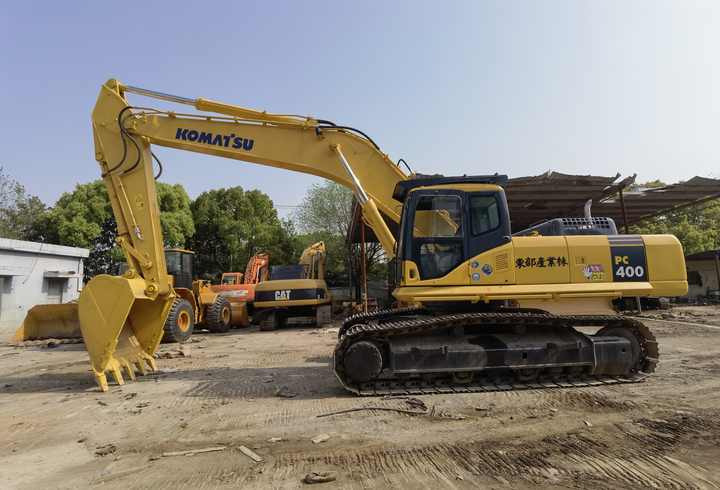 Japan original Low Price Powerful Komatsu PC400 40ton Komatsu PC400-7 PC400-8 excavator for sale - Excavadora de cadenas: foto 4 Japan original Low Price Powerful Komatsu PC400 40ton Komatsu PC400-7 PC400-8 excavator for sale - Excavadora de cadenas: foto 4