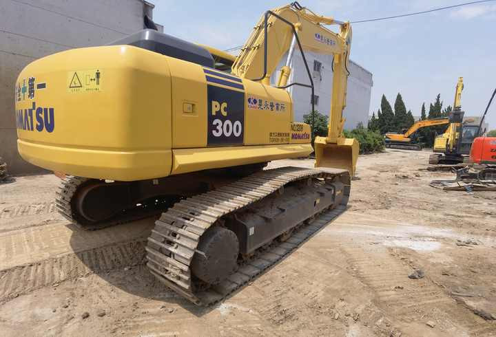 Komatsu PC300-7 excavator - Excavadora de cadenas: foto 5 Komatsu PC300-7 excavator - Excavadora de cadenas: foto 5