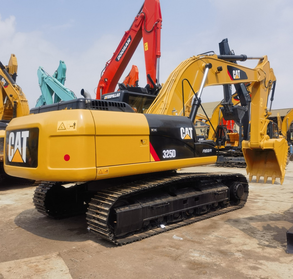Excavators cat325d - Excavadora de cadenas: foto 2 Excavators cat325d - Excavadora de cadenas: foto 2
