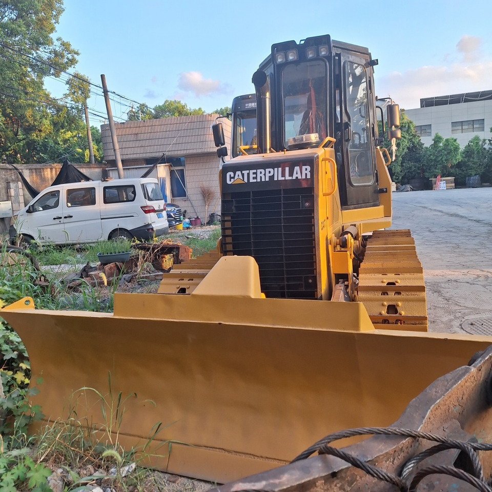 Used caterpillar cat D5k bulldozer - Bulldozer: foto 5 Used caterpillar cat D5k bulldozer - Bulldozer: foto 5