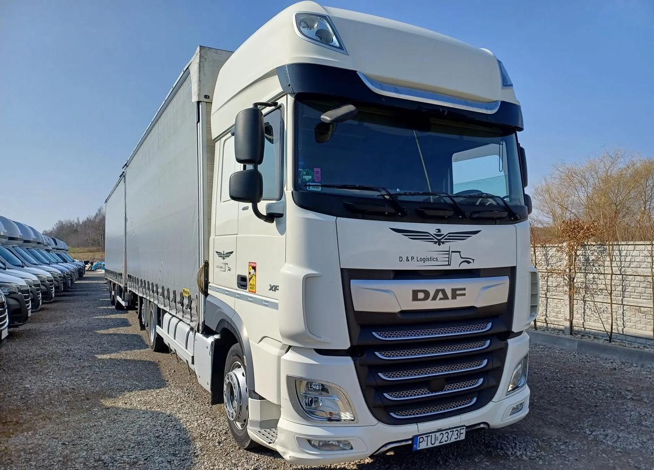 DAF XF 480 SUPER SPACE CAB / ZESTAW TANDEM PRZEJAZDOWY 120m3 - Camión lona: foto 5 DAF XF 480 SUPER SPACE CAB / ZESTAW TANDEM PRZEJAZDOWY 120m3 - Camión lona: foto 5