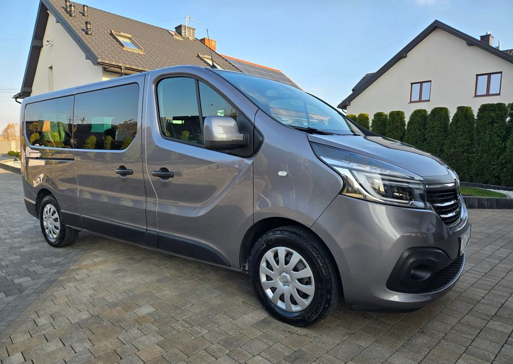 Renault Trafic Grand SpaceClass 2.0 dCi EDC - Minibús, Furgoneta de pasajeros: foto 1 Renault Trafic Grand SpaceClass 2.0 dCi EDC - Minibús, Furgoneta de pasajeros: foto 1