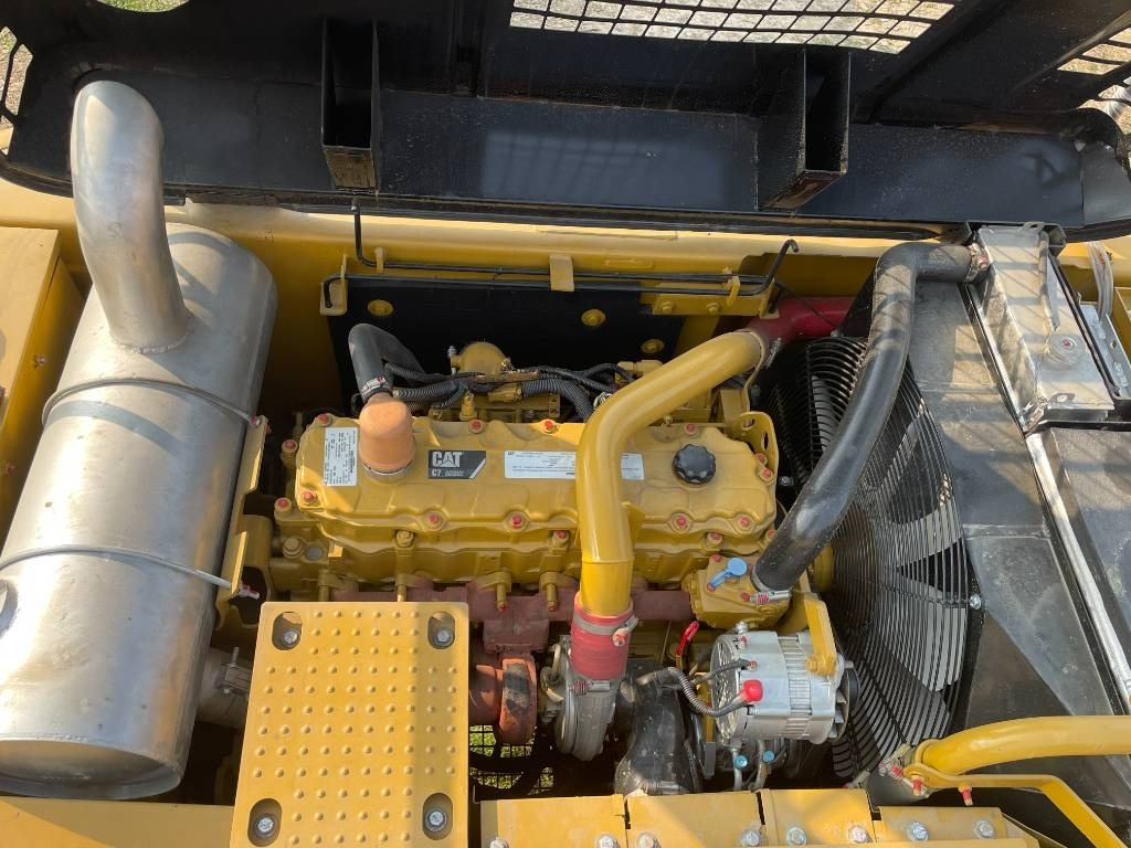 Excavadora de cadenas CAT 329: foto 10