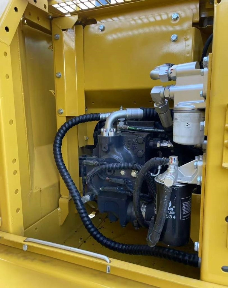 Komatsu PC 130 - Excavadora de cadenas: foto 4 Komatsu PC 130 - Excavadora de cadenas: foto 4