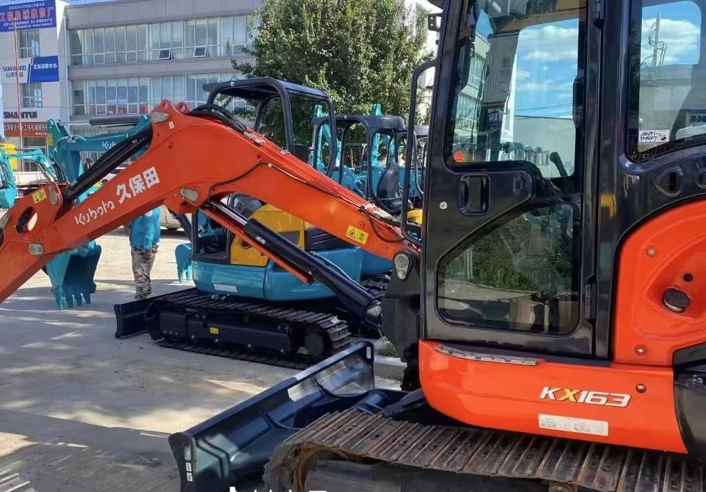 Excavadora de cadenas Kubota 163: foto 6