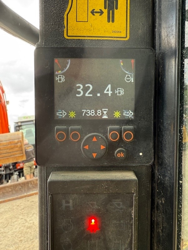 Cargadora de cadenas Gehl RT165: foto 12