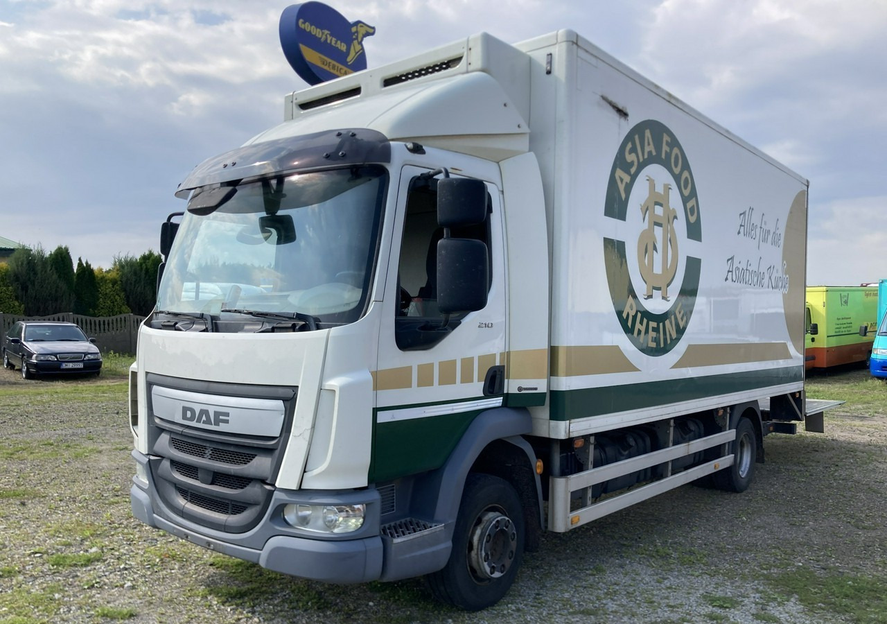 DAF Inny DAF DAF LF210FA Chłodnia Konvekta Hydro klapa 2014 - Furgoneta frigorifica: foto 2 DAF Inny DAF DAF LF210FA Chłodnia Konvekta Hydro klapa 2014 - Furgoneta frigorifica: foto 2