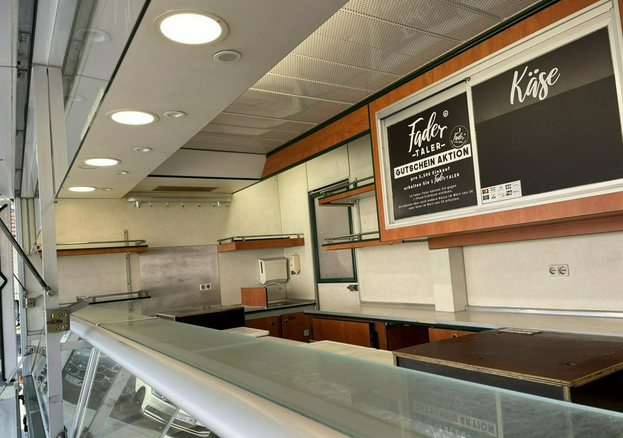 Fiat Ducato Autosklep mięso Gastronomiczny Food Truck Foodtruck sklep bar Borco - Camión tienda: foto 5 Fiat Ducato Autosklep mięso Gastronomiczny Food Truck Foodtruck sklep bar Borco - Camión tienda: foto 5