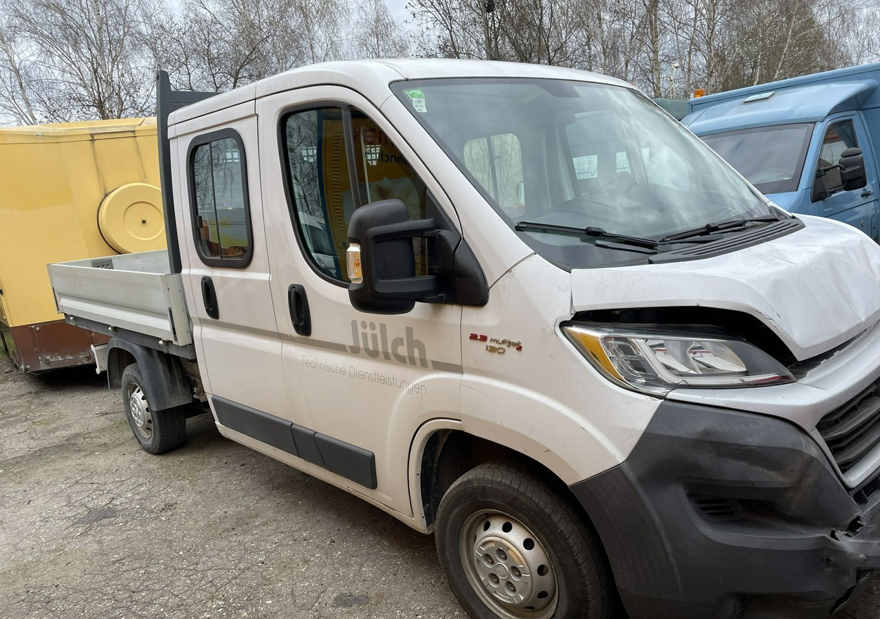 Fiat Ducato Fiat Ducato 2,3-130KM 7-oso dokka brygadówka doka 27066km Model 20 - Furgoneta caja abierta, Furgoneta combi: foto 1 Fiat Ducato Fiat Ducato 2,3-130KM 7-oso dokka brygadówka doka 27066km Model 20 - Furgoneta caja abierta, Furgoneta combi: foto 1