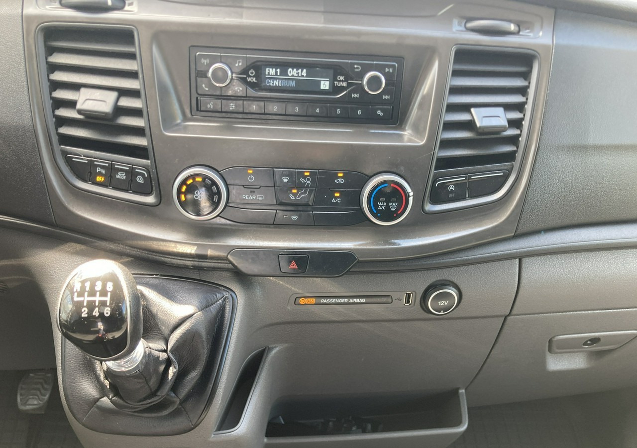 Ford Transit VIII Ford Transit dla niepełnosprawnych Rampa Inwalida PFRON 2020 - Coche: foto 4 Ford Transit VIII Ford Transit dla niepełnosprawnych Rampa Inwalida PFRON 2020 - Coche: foto 4