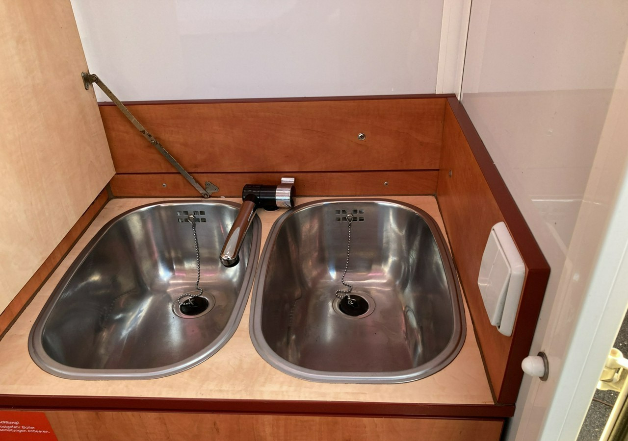 Remolque venta ambulante Inna Inny Autosklep wędlin Gastronomiczna food truck foodtruck sklep 2004: foto 10