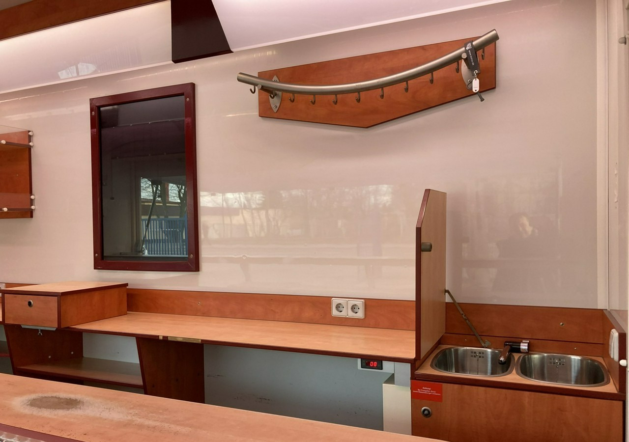 Remolque venta ambulante Inna Inny Autosklep wędlin Gastronomiczna food truck foodtruck sklep 2004: foto 13