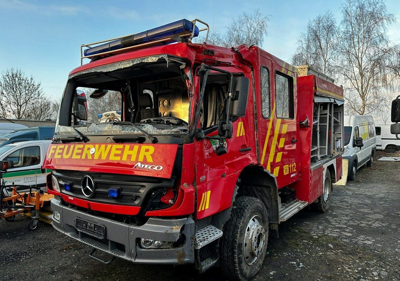 Mercedes-Benz Inny Mercedes-Benz Atego 918 Straż Pożarna 4X4 2006 - Camión de bomberos: foto 5 Mercedes-Benz Inny Mercedes-Benz Atego 918 Straż Pożarna 4X4 2006 - Camión de bomberos: foto 5